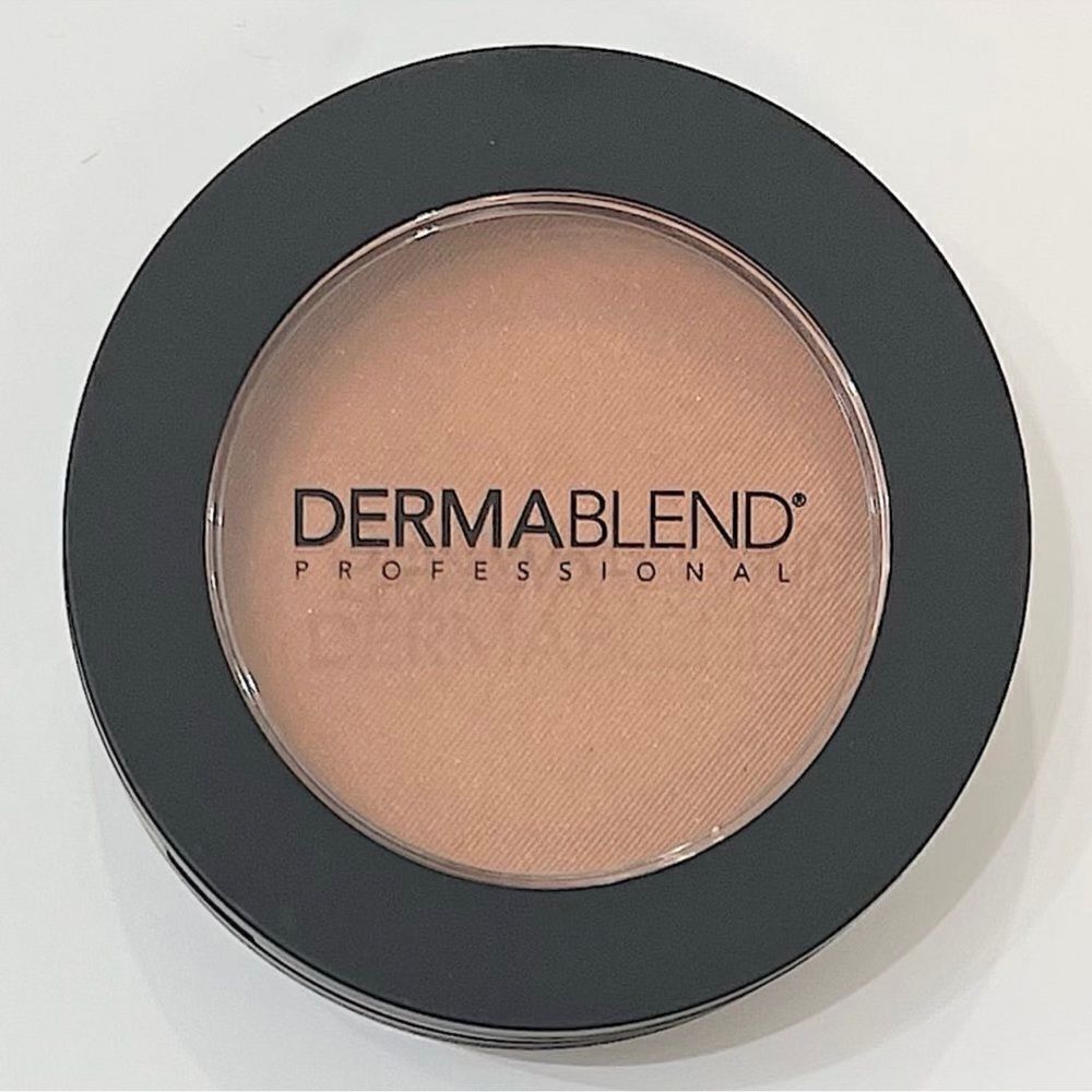 Dermablend Bronze Camo Bronzing Powder - Picture 2 of 4